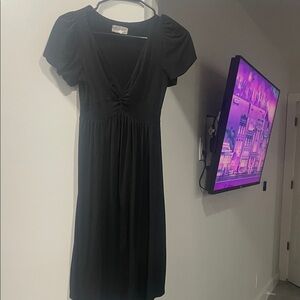 Elegant Black Midi Dress